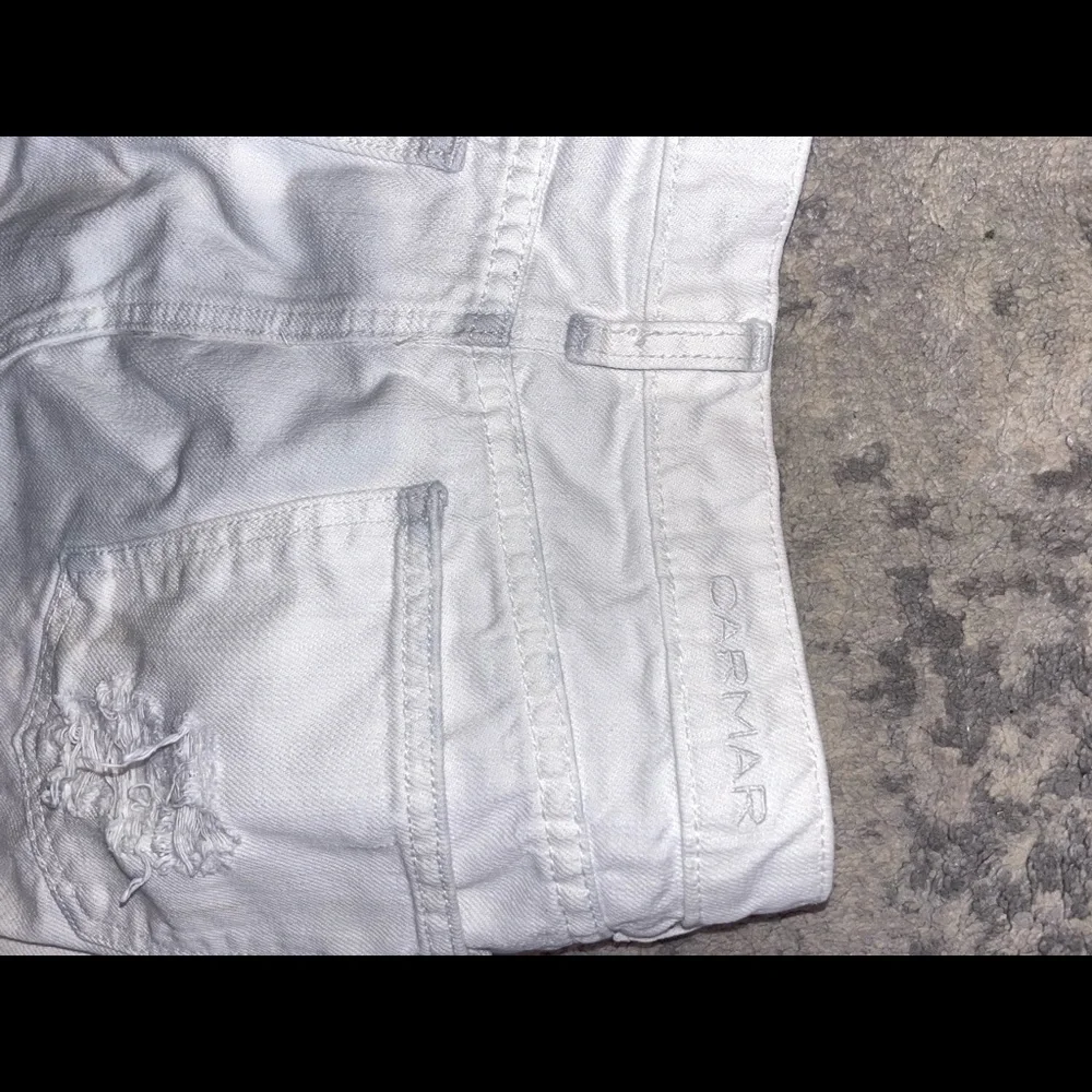 CARMAR White Skirt Size 26